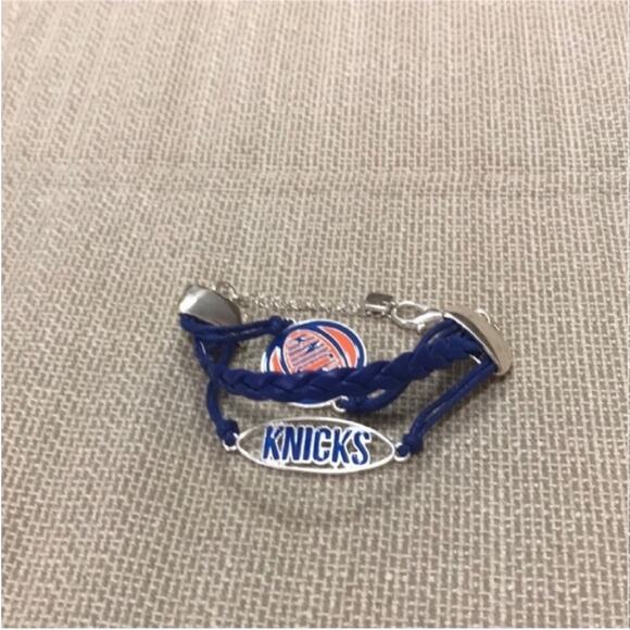 NBA New York Knicks Braided Bracelet - Picture 4 of 7